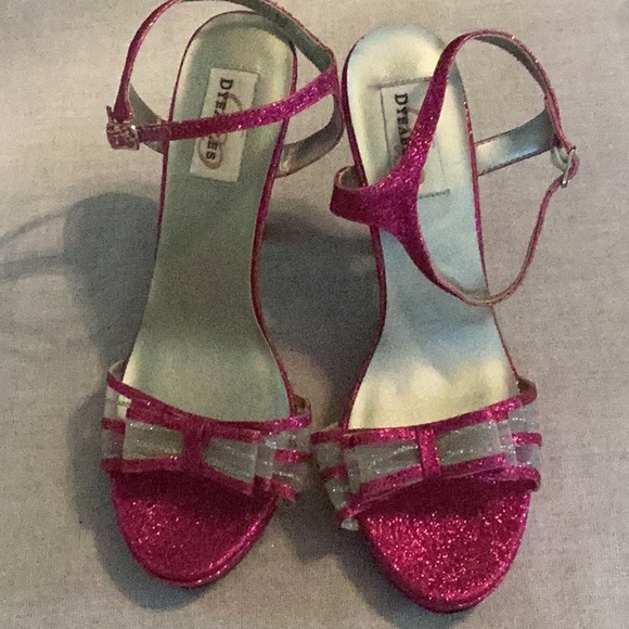 NWOT Dyeables heels - Picture 1 of 9